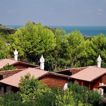 Tenuta Molino Di Mare- Ecoresort Con Villini Rodi Garganico Zewnętrze zdjęcie