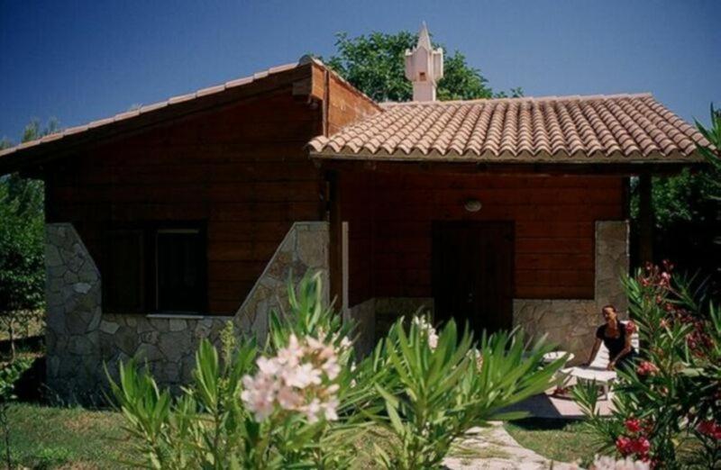 Tenuta Molino Di Mare- Ecoresort Con Villini Rodi Garganico Zewnętrze zdjęcie