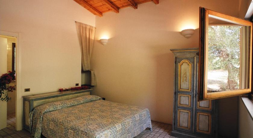 Tenuta Molino Di Mare- Ecoresort Con Villini Rodi Garganico Pokój zdjęcie
