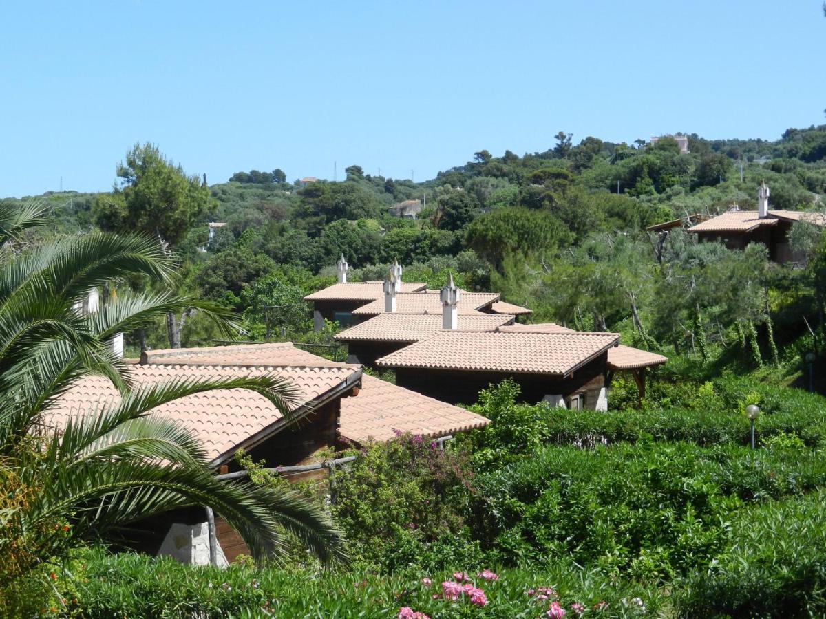 Tenuta Molino Di Mare- Ecoresort Con Villini Rodi Garganico Zewnętrze zdjęcie